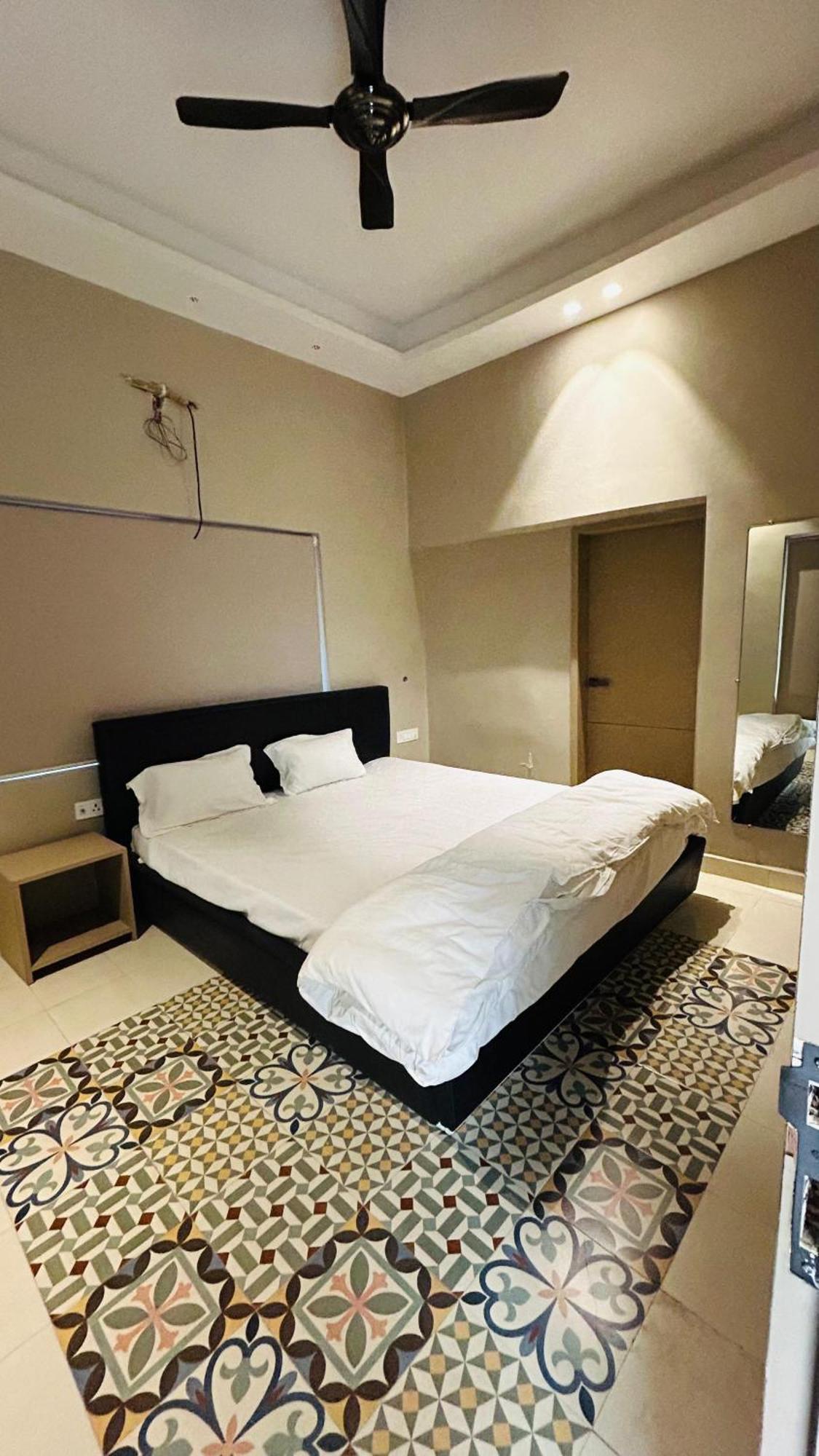 Virasat Villa & Banquet Hall 坎普尔 外观 照片