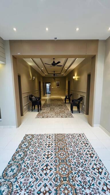 Virasat Villa & Banquet Hall 坎普尔 外观 照片